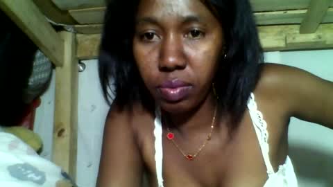Snapshot of mella395695 chatting on 06.13.26 mella395695 online show from 06.13.26