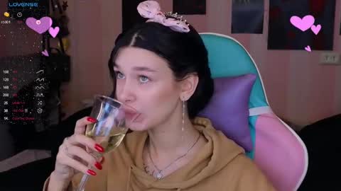 Freya  IM NONUDE online show from 01.27.25