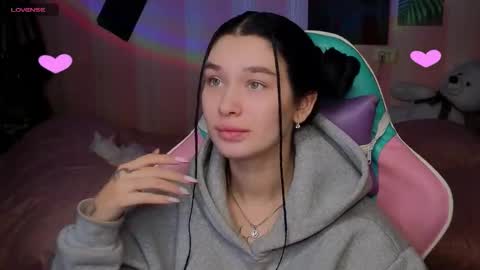 Freya  IM NONUDE online show from 11.03.25