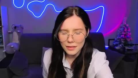 mellhyees online show from 01.14.26