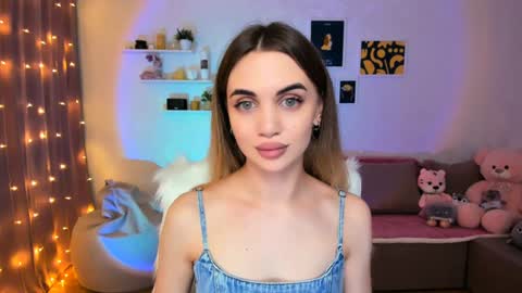 Tessa online show from 12.22.24