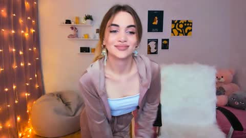 Tessa online show from 12.25.24