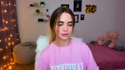 Tessa online show from 01.08.25