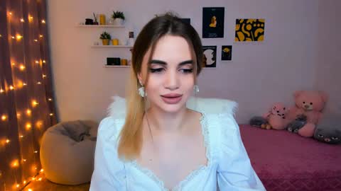 Tessa online show from 01.10.25