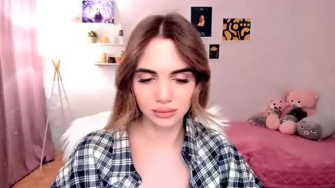 Tessa online show from 02.23.25