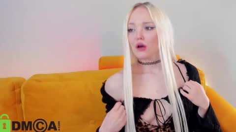 Mellisa Louis online show from 02.16.26