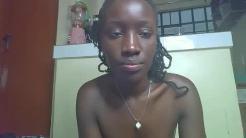 Snapshot of mellisagal chatting on 02.22.26 mellisagal online show from 02.22.26