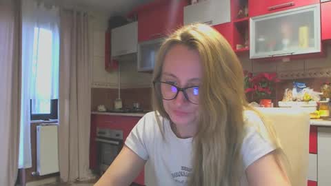 Melly online show from 01.29.25