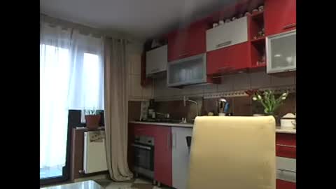 Melly online show from 02.28.25