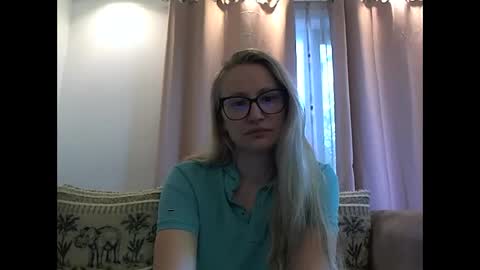 Melly online show from 05.27.26