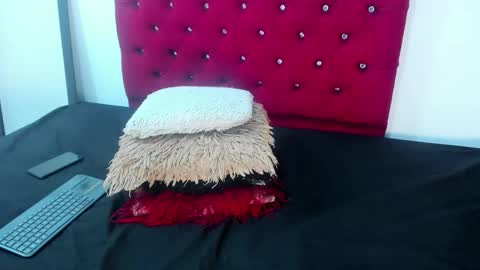 Snapshot of meloddy_megann chatting on 01.17.26 Melody online show from 01.17.26