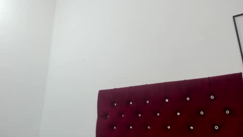 Snapshot of meloddy_megann chatting on 02.12.26 Melody online show from 02.12.26