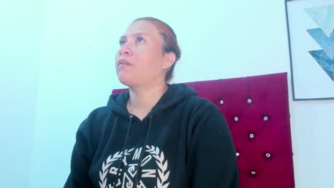 Snapshot of meloddy_megann chatting on 02.13.26 Melody online show from 02.13.26