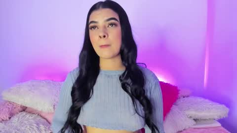    online show from 03.08.25