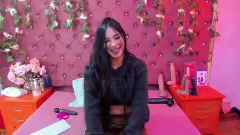 Melodysmithass online show from 10.16.25