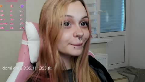 Snapshot of melonipinkbb chatting on 06.08.26 MELONI online show from 06.08.26