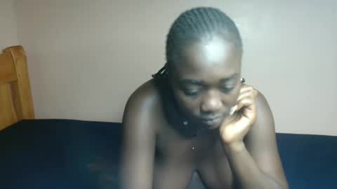Snapshot of melrose_nadia chatting on 04.24.26 mel online show from 04.24.26