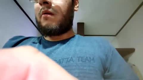 Snapshot of meltingdab chatting on 11.25.25 meltingdab online show from 11.25.25