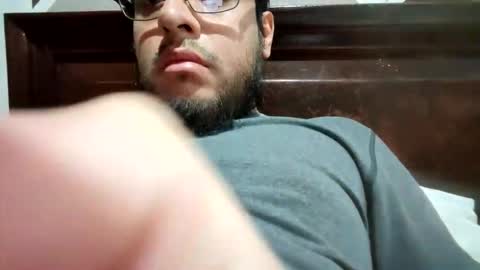 Snapshot of meltingdab chatting on 12.21.25 meltingdab online show from 12.21.25