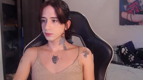 mely online show from 03.07.25