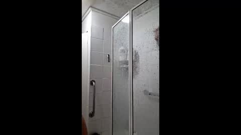 Snapshot of memakinmilfmessy chatting on 12.05.25 memakinmilfmessy online show from 12.05.25