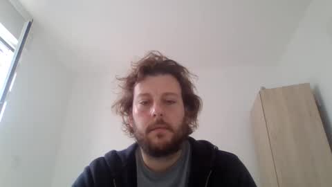 Snapshot of memo20cm chatting on 12.14.25 memo20cm online show from 12.14.25