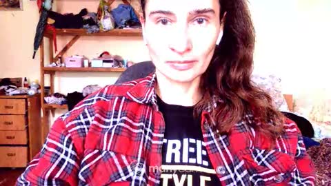 Yummygirl online show from 11.11.25