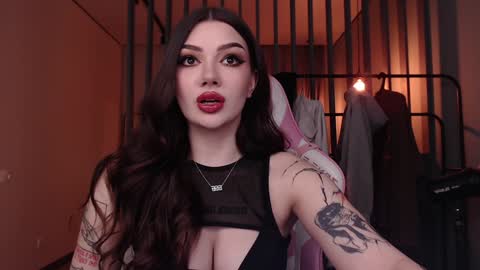 Amy Meow online show from 12.21.24