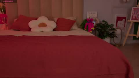 Snapshot of meow_nancy chatting on 04.09.26 Heeyyooo Im Nans Subscribe to me I will be glad online show from 04.09.26