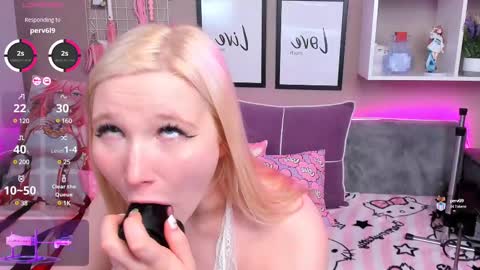 MeowkaKitty online show from 03.04.25