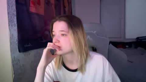 meowme online show from 12.31.24