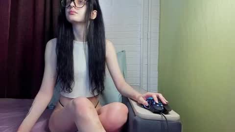 meowli online show from 02.20.25