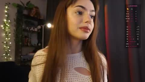 Snapshot of meowmacito chatting on 09.18.25 Marii online show from 09.18.25