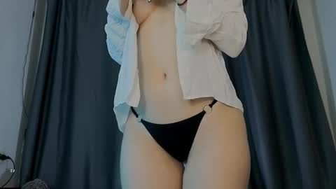 Snapshot of meowmysta chatting on 09.13.25 mysta at ur service online show from 09.13.25