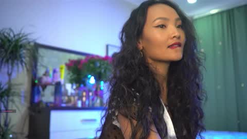 Next show on 03 Dec online show from 12.19.25