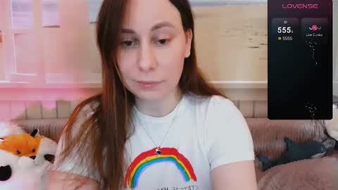 Snapshot of mercurygirlx chatting on 12.02.25 Cutie online show from 12.02.25