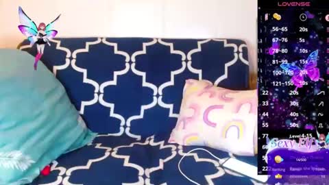 Snapshot of mereleona chatting on 04.28.26 Mereleona online show from 04.28.26