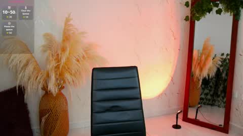 Snapshot of merida_bell18 chatting on 11.17.25 Merida Bell online show from 11.17.25