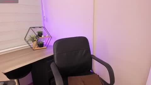 Merida  online show from 02.13.25