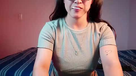 Snapshot of meridafaux_ chatting on 01.16.26 Merida online show from 01.16.26