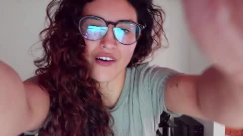 Snapshot of meridafaux_ chatting on 02.02.26 Merida online show from 02.02.26