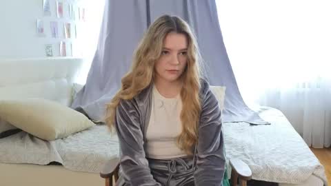 Snapshot of meridethstabley chatting on 05.30.26 Rita online show from 05.30.26