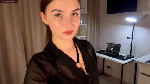 Rina online show from 11.19.25