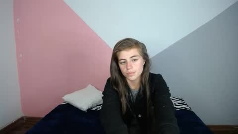 MERILY online show from 12.19.25