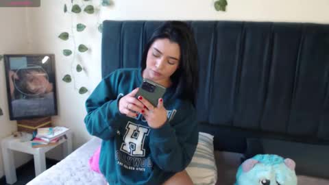 Merilyn  online show from 09.19.25