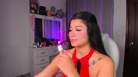 instagram fernandatoloza01  online show from 12.01.25