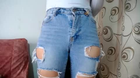 Snapshot of merlinaadams_ chatting on 12.10.24 Merlina online show from 12.10.24