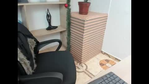 Merlina online show from 01.05.26