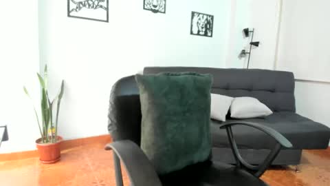 Snapshot of merlinaadams_ chatting on 05.11.26 Merlina online show from 05.11.26