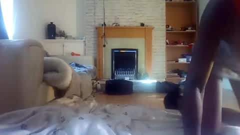 Alexismerton online show from 02.05.25